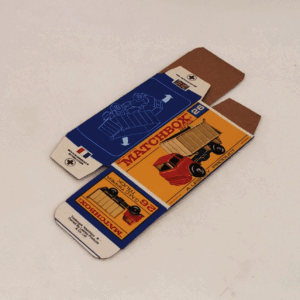 N°26 G.M.C TIPPER TRUCK - CAJA REPRO Tipo F