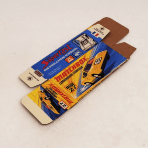 N°27a LAMBORGHINI COUNTACH "New" - amarillo - CAJA REPRO Tipo I