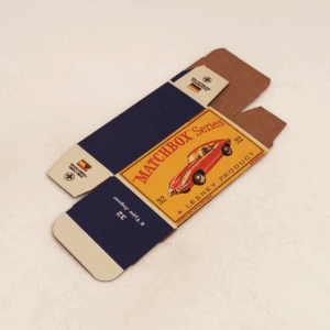 N°32 JAGUAR E TYPE - CAJA REPRO Tipo D