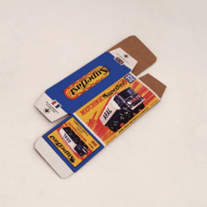 N°32b LEYLAND PETROL TANKER ARAL- CAJA REPRO Tipo G