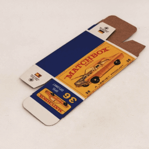 N°36a OPEL DIPLOMAT dorado - CAJA REPRO Tipo E