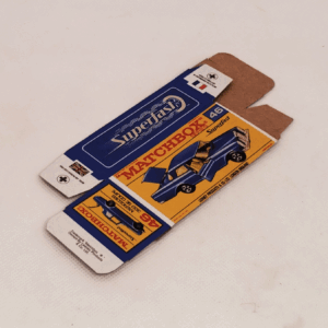 N°46b MERCEDES 300 SE COUPE Superfast - CAJA REPRO Tipo F